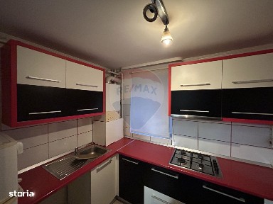 Apartament cu 2 camere de închiriat în zona Central