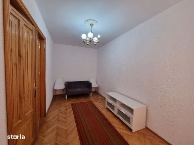 Inchiriere apartament 4 camere, Targu Jiu, Strada G.ral Christian Tell