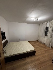 Inchiriez Garsoniera Florilor