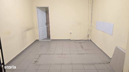 Inchiriez spatiu comercial in Deva, ultracentral, Decebal Exim Bank