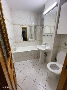 Apartament cu 3 camere decomandate, G. Enescu