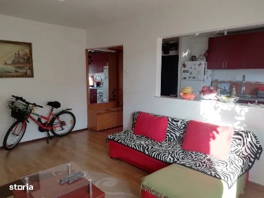 360 Grade Imobiliare oferă spre vânzare un apartament cu 2 camere