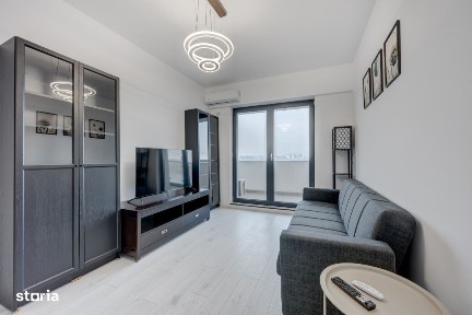 Vedere Unica Catre Lac - Prima Inchiriere