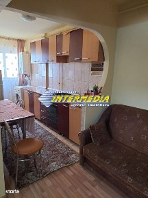 Garsoniera 32 mp de vanzare etaj 2 Alba Iulia mobilata