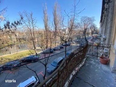 Apartament\Spatiu birou cu 3 camere, 105 mp, spatios, zona ultracentra