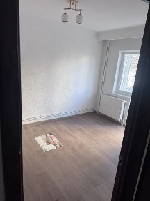 Vand apartament 3 camere! 76 metrii patrati!