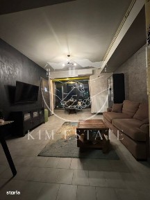 De vanzare apartament 3 camere Casa de Cultura