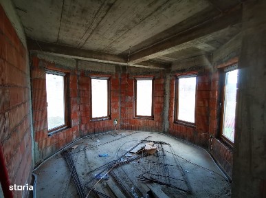 Casa in Valea Jelnei, 295 mp