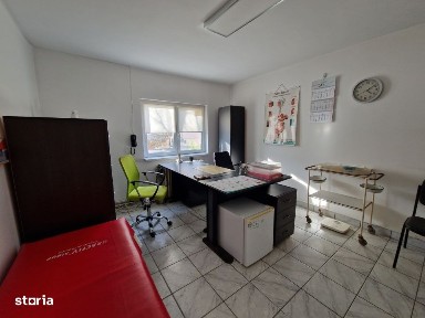 Vanzare cabinet medical - 30 mp - 3 camere - parter - zona Școl