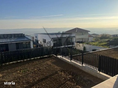 Duplex, 160 mp, zona Voronet