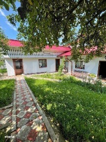 Oportunitate! Casa individuala, 6 camere, 100 mp, 2 ha teren, Caverca