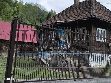 Casă țărănească de vânzare, Avram Iancu, Alba
