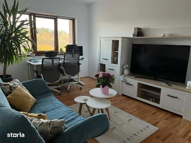 Inchiriez apartament langa parc, Valea Aurie