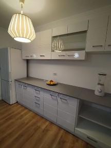 3 camere centru,et.2 decomandat