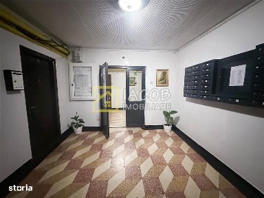 De inchiriat apartament 2 camere decomandate - Cornisa Bistritei, Baca