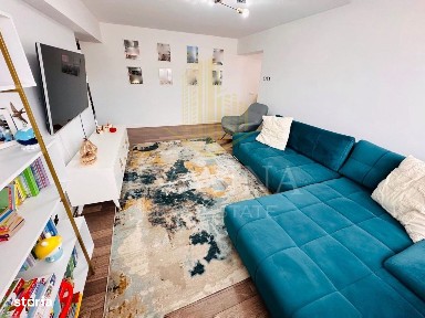 Apartament 4 camere - zona Marinex