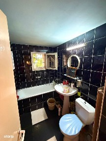 Apartament cu 3 camere de vanzare in Zorilor !