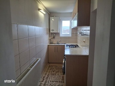 Inchiriez apartament cu 2 camere