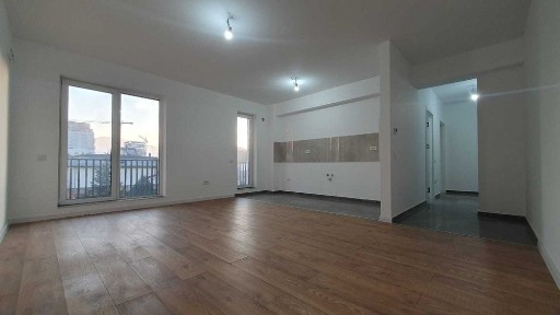 Tractorul-Coresi|2 camere|Bloc nou|Nemobilat|Parcare