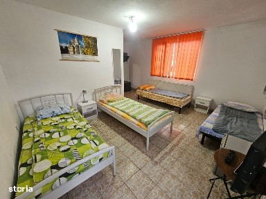 Casă de închiriat în Curtea de Argeș.