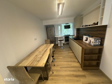 Apartament 3 camere Calea Bucuresti - Prima inchiriere