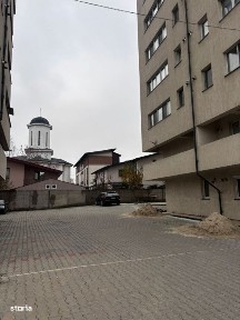 inchiriere garsoniera, Militari Residence