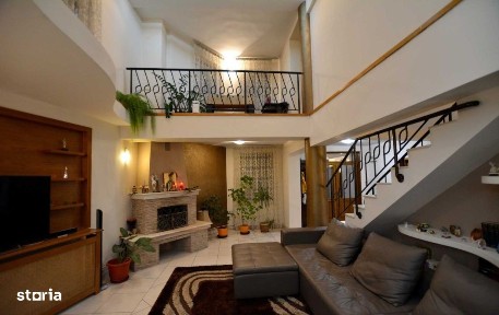 Vila Exclusivista cu Terasa si Curte Generoasa in Gavana, Pitesti