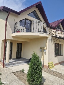 Apartament 3 camere in Vila, Gheraesti Bacau