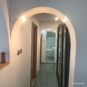 Vând apartament cu 3 camere