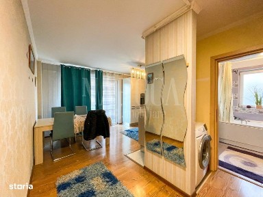 Apartament 3 camere de vanzare in Floresti