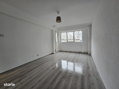 1 camera, Micro 20, etaj 1, zona Patiseriei Dana