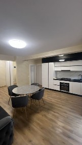 Inchiriez apartament cu 2 camere