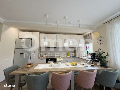 Apartament 3 camere, strada Victoriei