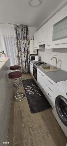 Apartament cu două camere! Str Florilor!