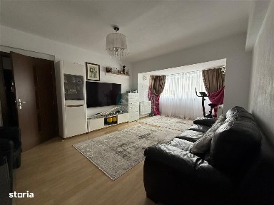 Apartament decomandat cu 3 camere si 2 bai in Turnisor