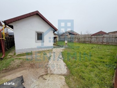 Casa 3 camere-Teren 300mp-Centrala termica-Libera-Zona Brestei