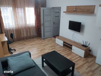 Aparrqment cu doua canere modern si spatios in Teilor