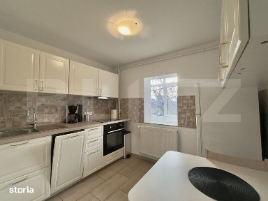 Apartament cu 3 camere, 64 mp utili, zona Lunei