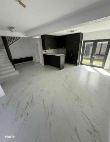 Duplex, 147 mp, Zona centrala, Radauti
