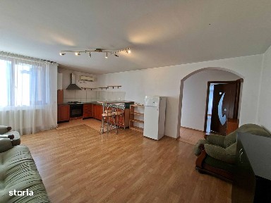 Apartament cu 3 camere, et: 2/3 la vila in Piata Cluj