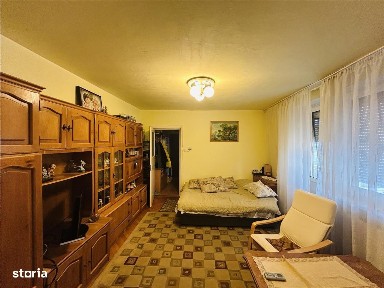 Apartament 3 camere de vanzare, ideal investitie - Cedonia