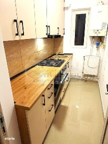 3 cam decomandat, Păcurari,bulevard, etaj 2, 53 mp, renovat, 128.900€