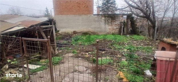 RECO Casa renovabila cu dublu front stradal in Oradea