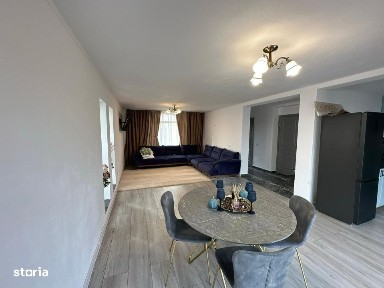 Casa 4 camere, 120mp, Carcea, zona Metro
