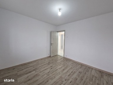 Apartament 3 camere, 69 mp, zona Progresul