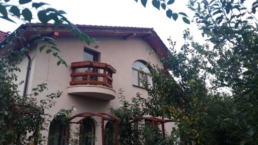 Vilă în Bucium, lângă Plopii fără Soț