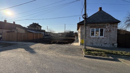 Vând Casă + Teren 5,5 ari / Satu Mare