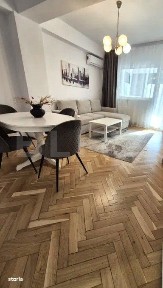 Apartament 3 camere decomandat, etaj 1