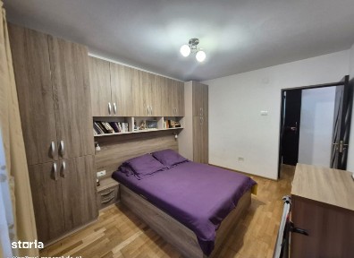 Apartament 2 camere Central, Piața Mica, parter înalt,decomandat