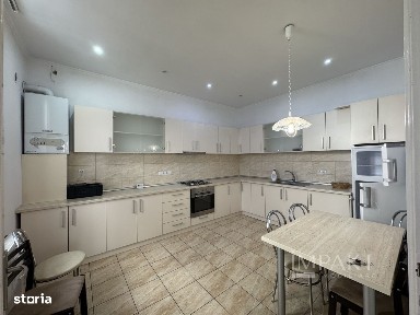 Apartament 75mp central de vânzare cu 2 camere sau spațiu birouri